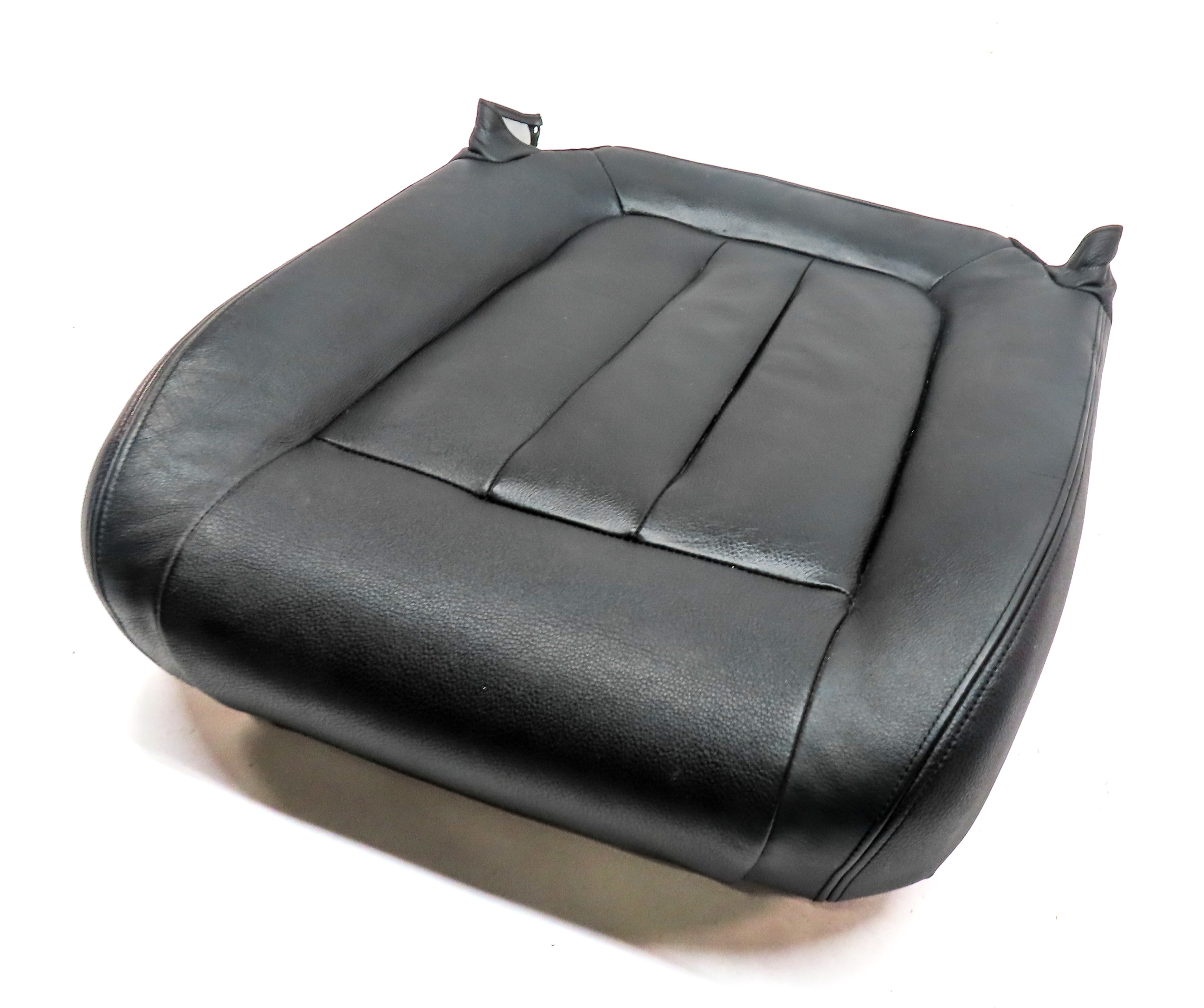 2014 BMW X5 (F15) FRONT RIGHT LOWER HEATED STANDARD SEAT CUSHION (Black) — exact item pictured